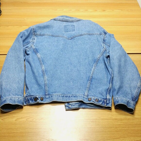 Vintage Made in Canada Levi's Trucker Denim Jacket - Picture 6 of 10